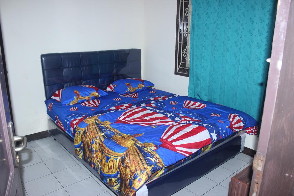 Riverrun Home Bogor Luaran gambar