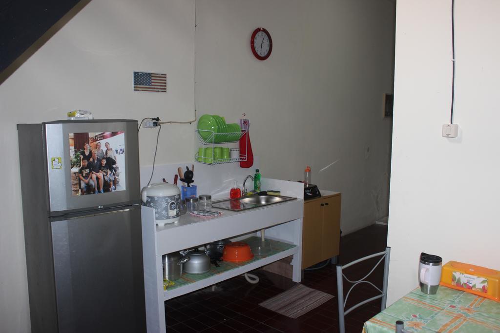 Riverrun Home Bogor Luaran gambar