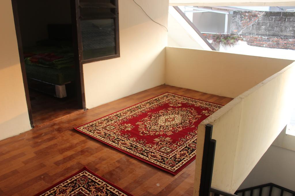 Riverrun Home Bogor Luaran gambar
