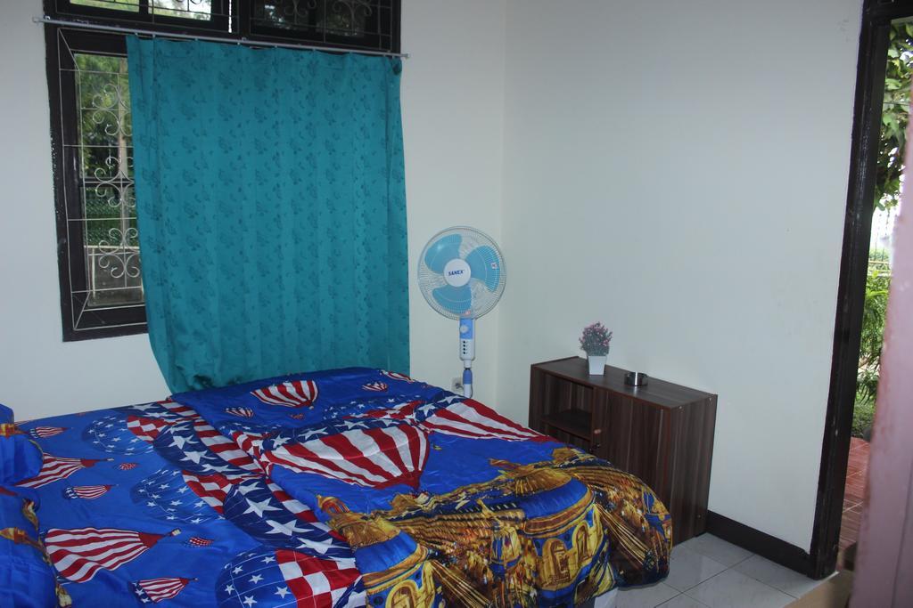 Riverrun Home Bogor Luaran gambar